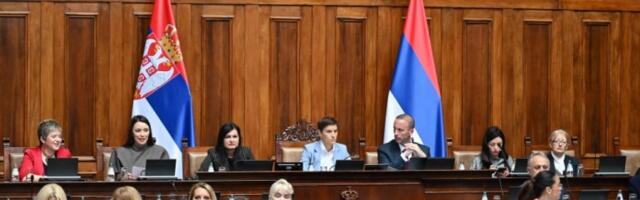 NA REDU SU KRUCIJALNE STAVKE! Danas se nastavlja sednica Skupštine Srbije!