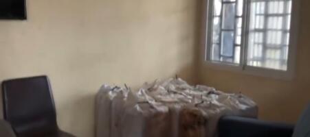 SRBIN PAO U REKORDNOJ ZAPLENI KOKAINA U LIBERIJI: Uhapšen sa drogom vrednom više od 370 miliona dolara (FOTO/VIDEO)