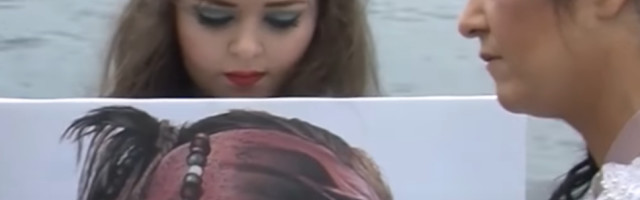 Raskinula sa dečkom da bi bila u vezi sa piratom, čak se i udala za njega, ali je problem što je on umro pre 300 godina (VIDEO)