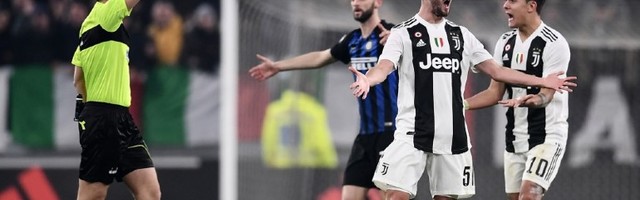 Senka na Juventusovu titulu iz 2018: Nestao snimak Pjanićevog pomilovanja (VIDEO)