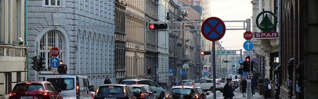 Hrvatska kompanija Verne pokrenula robotaksi, zasad uz operatere u vozilima