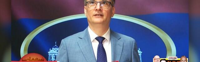 Šok pred kamerama u Skupštini, pukla neviđena bruka: Dok je Milenko Jovanov davao izjavu u pozadini se čulo... (VIDEO)