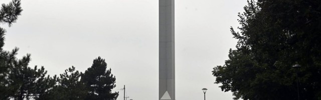 Vesić: Obnovljen obelisk pored Brankovog mosta