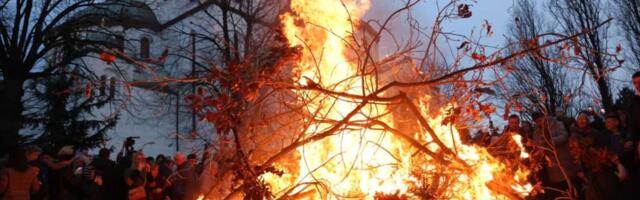 Ovo je jedini običaj na Badnji dan koji vernici moraju ispoštovati! Vladika Petar otkriva kako na pravi način dočekati Božič: Vreme je da spoznamo svoje grehe