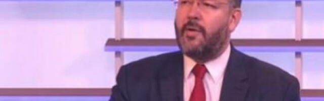 Студената на листи нема, а програм им писала вештачка интелигенција