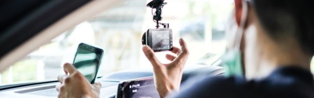 Da li snimak sa kamere iz vašeg auta može na sudu da dokaže da niste krivi za sudar?