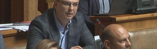 Novo lice Srbije tvrdi da je njihovim poslanicima pretio Uglješa Mrdić iz SNS-a