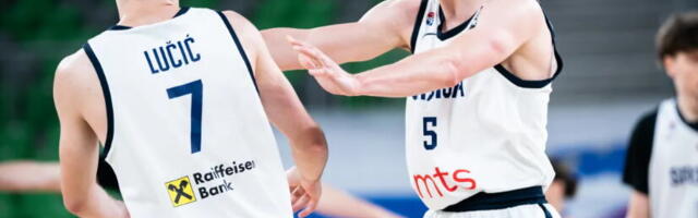 ORLIĆI RAZBILI GRČKU ZA POLUFINALE EVROPSKOG PRVENSTVA: Mladi koošarkaši Srbije za finale protiv domaćina