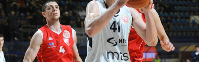 Đorđe Gagić u stilu Nikole Jokića! (video)