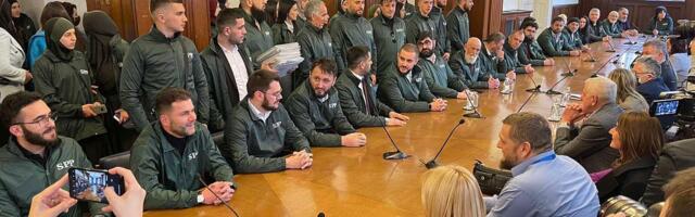 MUFTIJIN AMANET – SPP predala listu za parlamentarne izbore