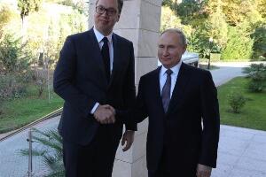 Путин честитао Вучићу празнике: Надам се даљој сарадњи у корист два братска народа