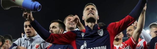 "Dušmani hoće da nas unište": Spajić poveo navijanje (VIDEO)