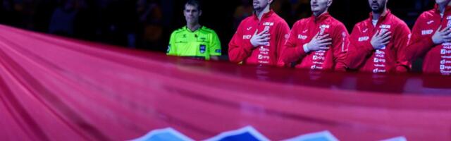HRVATI PUSTILI TOMPSONA, EHF ODMAH BRUTALNO REAGOVAO! Žestok skandal na EP u rukometu! Komšije na sramotan način napravile haos: "Zahtev je svaki put odbijen!"
