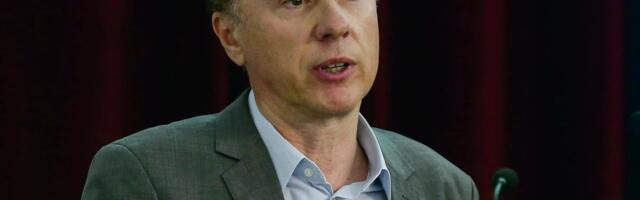 "NI TADA MI SE NIJE SVIĐALO NJEGOVO LICE" Vučić o Đokiću: On je neko ko voli slavu i ko voli moć, ovako je izabran