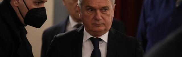 Ljubiša Tumbaković brani Mijatovića: "Ko ima pravo da uruši Peđu? Kako ne zna da vodi Partizan?"
