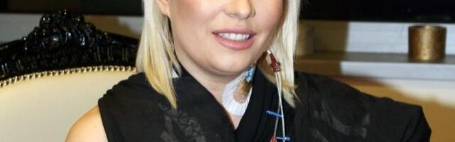 CELA SRBIJA U SUZAMA ZBOG TRUDNE DEE ĐURĐEVIĆ! Voditeljka saopštila važne vesti - jedva skupila snagu da ovo iznese u javnost!