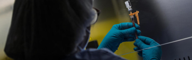 GOJKOVIĆ: Fajzerova vakcina ima trajnu dozvolu, ruska privremenu