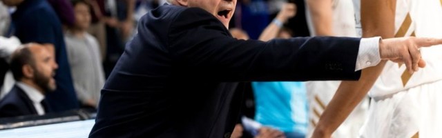 Kravić stavio Tavaresa na poster, Laso izgoreo zbog Vukčevića, ali tvrdi Burgos nije slomio zube Kralju (VIDEO)
