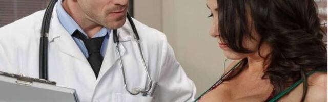 Džoni Sins objašnjava u čemu najviše grešimo u spavaćoj sobi