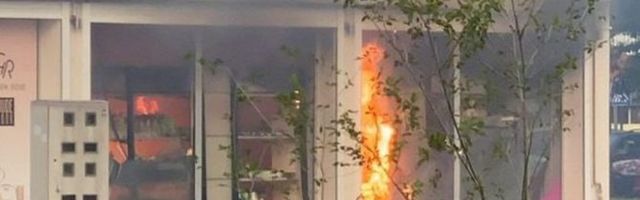 2 men arrested on suspicion of setting fire to a store in Novi Sad while workers were inside