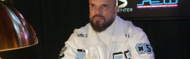 Pristaje na intimne scene uz dozvolu supruge: Pevač o ulozi u seriji "Ubice mog oca"