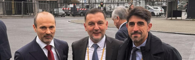 Paunović i Radujko u Briselu, prisustvuju 50. Kongresu UEFA