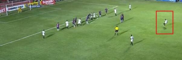 SPEKTAKULARNO - POGLEDAJTE PROJEKTIL IZ SLOBODNJAKA PROSLAVLJENOG ASA! Uskoro će zagaziti u petu deceniju, a i dalje buši mreže iz ogromne udaljenosti! (VIDEO)