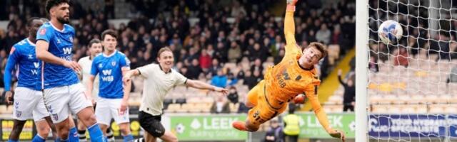 Šok u FA kupu: Poslednji tim treće lige izbacio premijerligaša