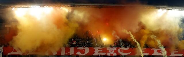 Prekid meča u Loznici između dva poluvremena! "Delije" koreografijom naterale igrače na malu pauzu