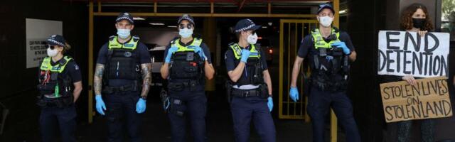 Australijski parlamentarac upozorava ministra Hoka: Novak nije ni zaražen, ni kriminalac