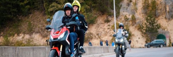 HONDA ADVENTURE VOŽNJA