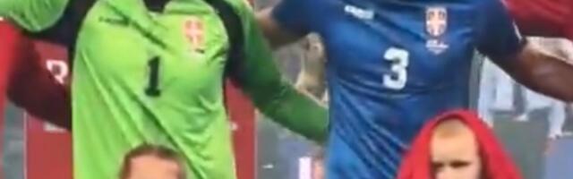 SRPSKI HEROJ U LONDONU: Pavlović oduševio svojim gestom tokom intoniranja himne! (VIDEO)