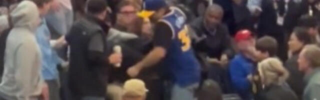 Jokićev brat je "mala maca" za ovo: Brutalna tuča navijača na NBA utakmici - Jedva ih razdvojili (VIDEO)