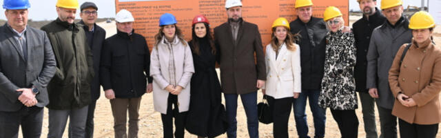 ​Трафостаница Угриновци: Ђедовић и Матејић обишле почетне радове