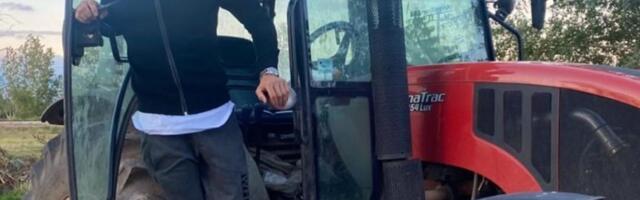 "NEĆETE ČUTI TO IZ NJEGOVIH USTA..." Kuma i komšije otkrile detalje o teškom detinjstvu Duška Tošića: Bili su veoma siromašna porodica!