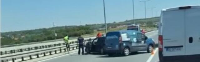 Teška nesreća kod Orlovače: Stvaraju se gužve (VIDEO)