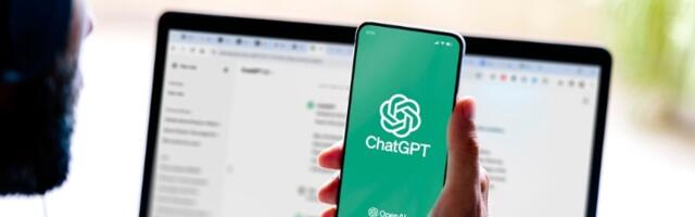 "Kum veštačke inteligencije“ upozorava: Ovo su zanimanja koja će AI prve zameniti