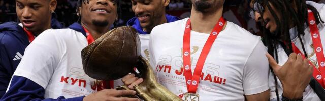 Nvora oduševio gestom pa poručio: Slaviću kako mi kažu, a reći će mi…