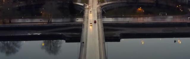 Muškarac pretio da će skočiti sa mosta “Duga” u Novom Sadu, spašen u poslednji čas