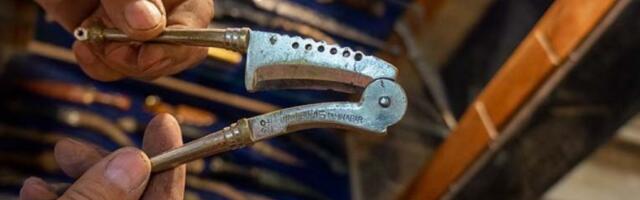 UŽAS NAD UŽASIMA U SELU: 39 dečaka preminulo tokom nasilnog OBREZIVANJA! Sakatili ih starim žiletima, pa im se pojavile gangrena i sepsa!