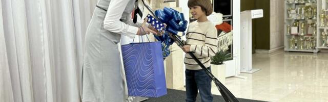 Tradicija koju deca obožavaju: Konstantin (8) iz Sremske Mitrovice izabran za "malog gradonačelnika"