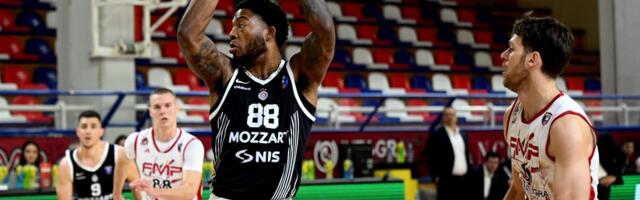 Otkriveno stanje Tajrika Džonsa!