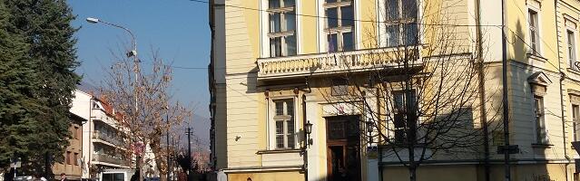 Načelnik PU Vranje tužilac bez prisustva na sudu: Po četvrti put „službeno“ odsutan!?
