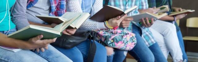 Veće nagrade za trud i uspeh: Novi Beograd nagrađuje vukovce i đake generacije