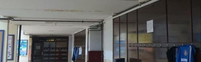 "Stanje škola je dobro samo u pričama naprednjaka"