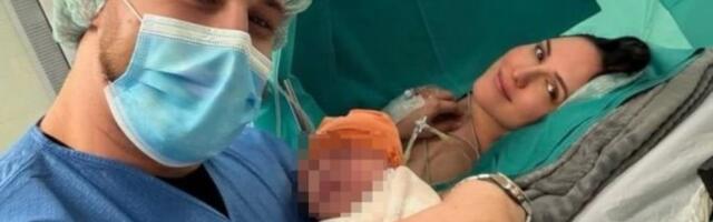 PORODILA SE POZNATA PEVAČICA - PROCURILA PRVA FOTOGRAFIJA IZ BOLNICE! Suprug sve pustio u javnost!