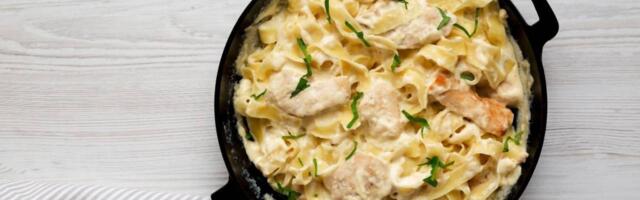 Ovako se pravi pasta Alfredo, najlakša i najlepša testenina, a priča o tome kako je nastala je genijalna