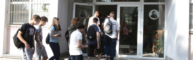 VIRUS UŠAO U OSNOVNU ŠKOLU: Učenik bio na pripremnoj nastavi