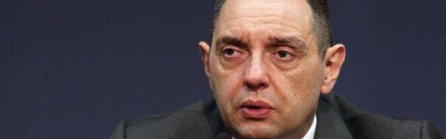 SRBIJA JE ODGOVORNA, HUMANA I ORGANIZOVANA ZEMLJA! Vulin: Razbijena još jedna krijumčarska banda, nađeno oružje