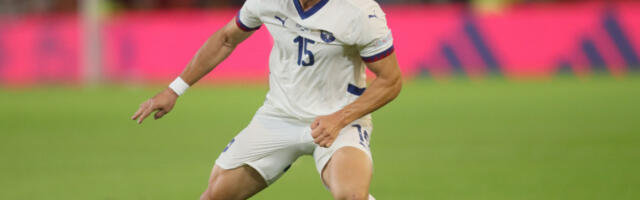 DA PAMET STANE Reprezentativac Srbije dogovorio platu o kojoj je mogao samo da mašta